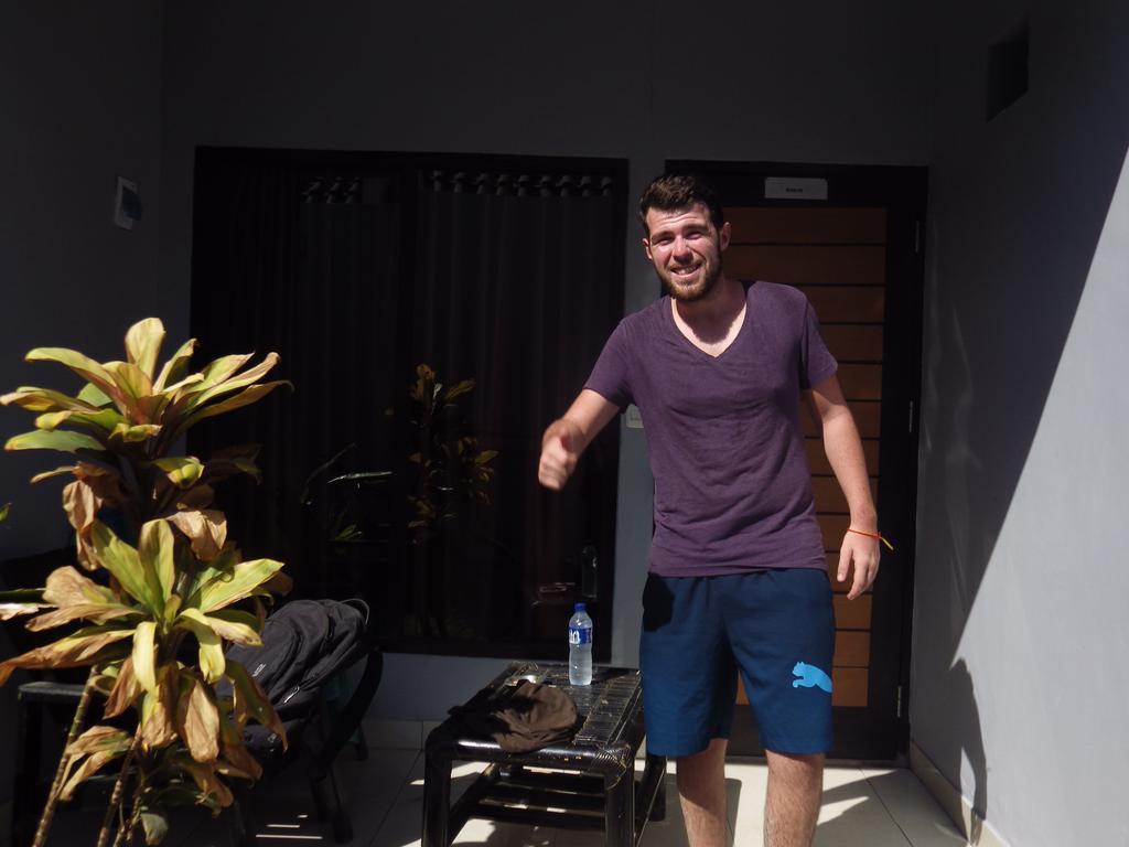 Gili Sands Hotel & Bar Джили Трауанган Стая снимка